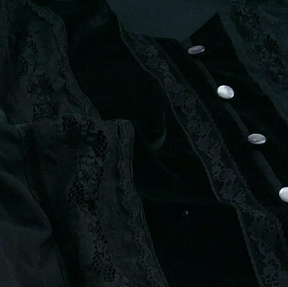 JJill black lace blouse